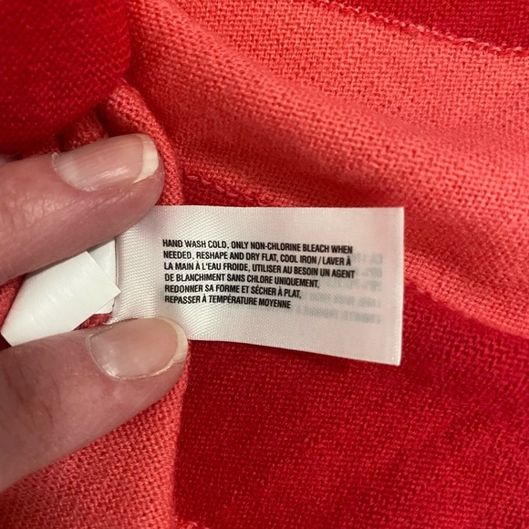 The Gap 3 quarter sleeve sweater - Picture 8 of 9